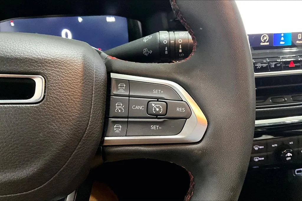 Jeep Compass photo 12