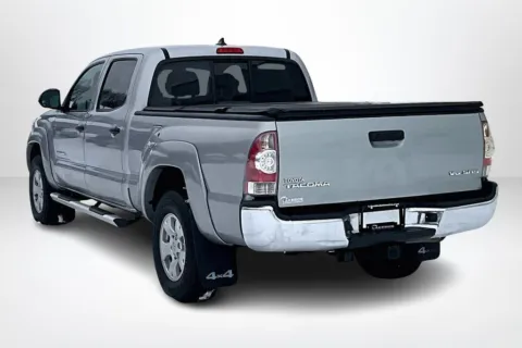 More photos of 2014 Toyota Tacoma at Lakeside Automotive Group, MI