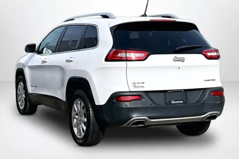 More photos of 2016 Jeep Cherokee Limited at Lakeside Automotive Group, MI