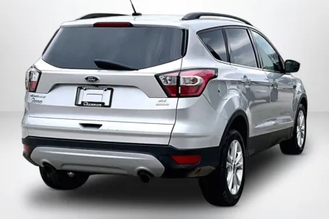 More photos of 2017 Ford Escape SE at Lakeside Automotive Group, MI