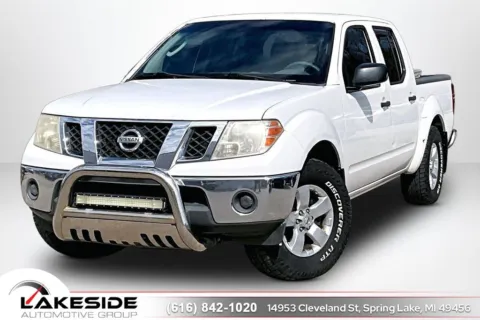 White 2010 Nissan Frontier SE for sale in Spring Lake, MI