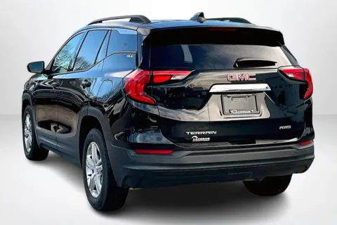 More photos of 2020 GMC Terrain SLE at Lakeside Automotive Group, MI