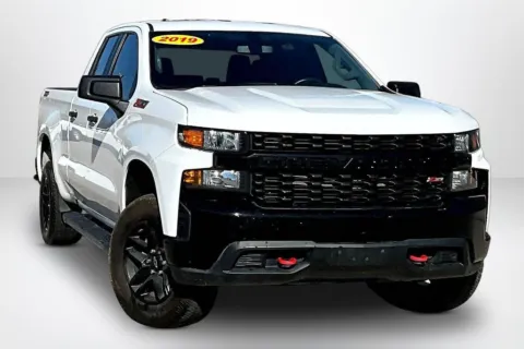 Another view of 2019 Chevrolet Silverado 1500 Custom Trail Boss for sale in Spring Lake, MI at Lakeside Automotive Group