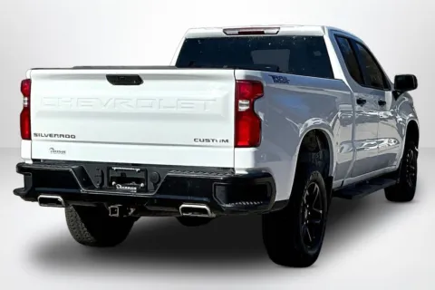 More photos of 2019 Chevrolet Silverado 1500 Custom Trail Boss at Lakeside Automotive Group, MI