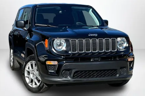 Another view of 2023 Jeep Renegade Latitude for sale in Spring Lake, MI at Lakeside Automotive Group