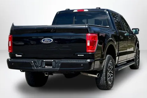 More photos of 2022 Ford F-150 XLT at Lakeside Automotive Group, MI