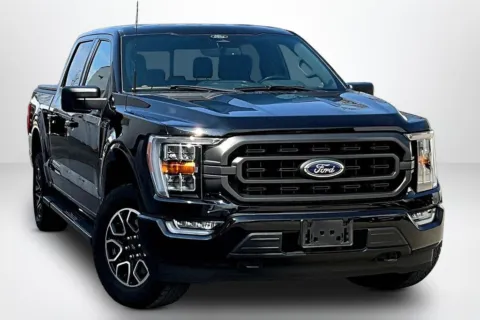 Another view of 2022 Ford F-150 XLT for sale in Spring Lake, MI at Lakeside Automotive Group