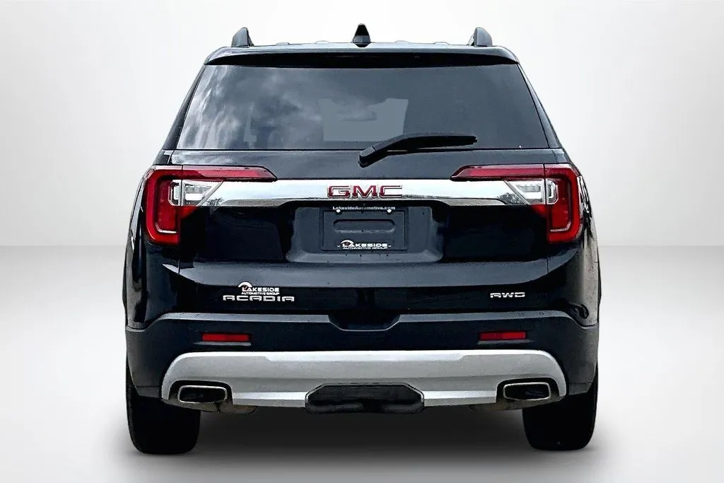 GMC Acadia photo 6