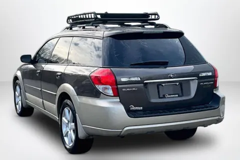 More photos of 2008 Subaru Outback 2.5i at Lakeside Automotive Group, MI