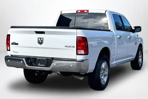 More photos of 2017 Ram 1500 Big Horn at Lakeside Automotive Group, MI