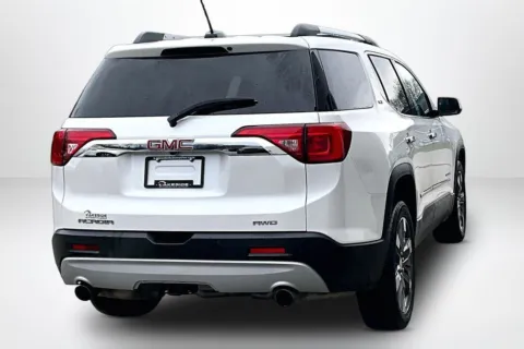 More photos of 2019 GMC Acadia SLT-2 at Lakeside Automotive Group, MI