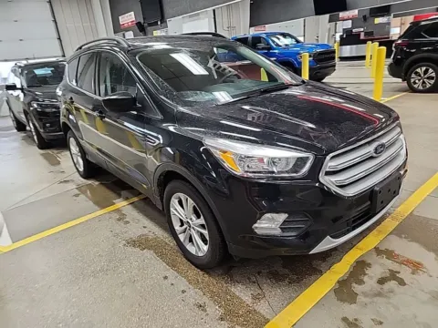 More photos of 2018 Ford Escape SE at Lakeside Automotive Group, MI