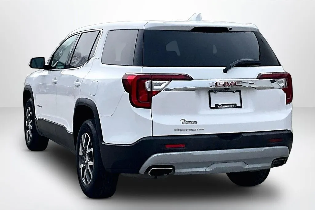 GMC Acadia photo 4