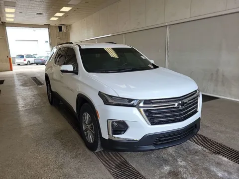 More photos of 2022 Chevrolet Traverse LT at Lakeside Automotive Group, MI