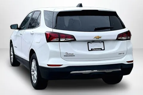 More photos of 2022 Chevrolet Equinox LT at Lakeside Automotive Group, MI