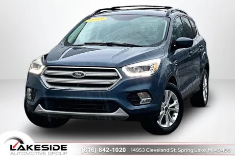 Blue 2018 Ford Escape SEL for sale in Spring Lake, MI