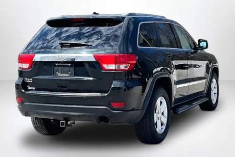More photos of 2012 Jeep Grand Cherokee Laredo at Lakeside Automotive Group, MI