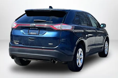 More photos of 2017 Ford Edge SE at Lakeside Automotive Group, MI