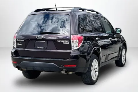 More photos of 2013 Subaru Forester 2.5X at Lakeside Automotive Group, MI