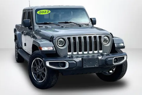 Another view of 2022 Jeep Gladiator Overland for sale in Spring Lake, MI at Lakeside Automotive Group