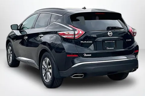 More photos of 2016 Nissan Murano SV at Lakeside Automotive Group, MI