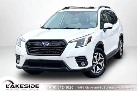 White 2023 Subaru Forester Premium for sale in Spring Lake, MI