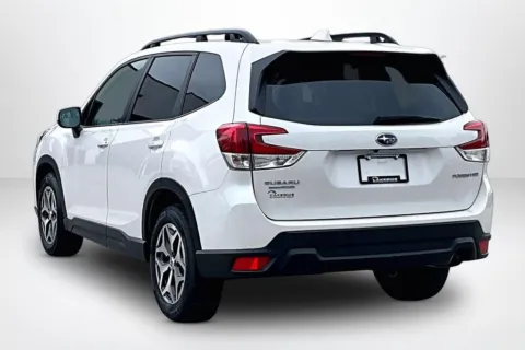 More photos of 2023 Subaru Forester Premium at Lakeside Automotive Group, MI