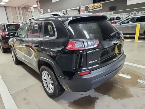 Photos of 2020 Jeep Cherokee Latitude for sale in Spring Lake, MI at Lakeside Automotive Group