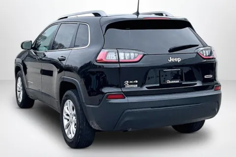 More photos of 2020 Jeep Cherokee Latitude at Lakeside Automotive Group, MI