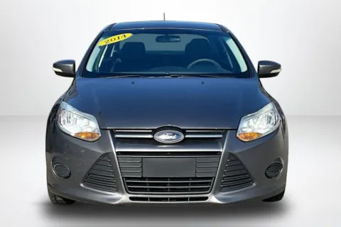 Photos of 2014 Ford Focus SE for sale in Spring Lake, MI at Lakeside Automotive Group