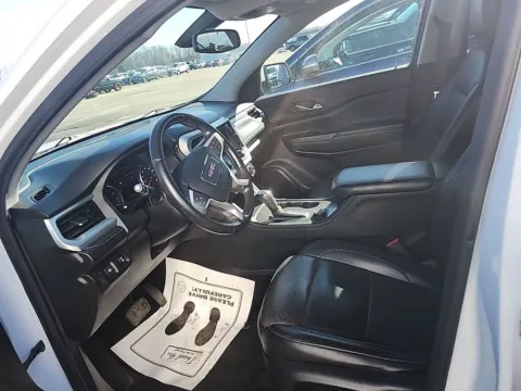 More photos of 2019 GMC Acadia SLT-1 at Lakeside Automotive Group, MI