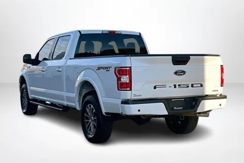 More photos of 2019 Ford F-150 XLT at Lakeside Automotive Group, MI