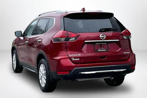 More photos of 2020 Nissan Rogue S at Lakeside Automotive Group, MI