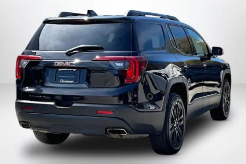 More photos of 2023 GMC Acadia SLE at Lakeside Automotive Group, MI