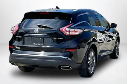 More photos of 2017 Nissan Murano S at Lakeside Automotive Group, MI