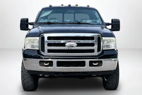 Photos of 2006 Ford F-250SD XL for sale in Spring Lake, MI at Lakeside Automotive Group