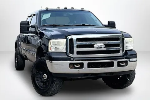Another view of 2006 Ford F-250SD XL for sale in Spring Lake, MI at Lakeside Automotive Group