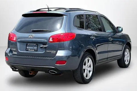 More photos of 2009 Hyundai Santa Fe Limited at Lakeside Automotive Group, MI