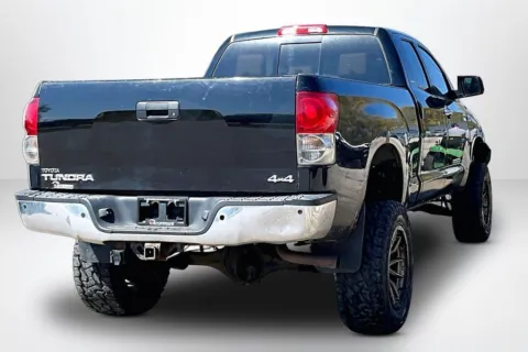 More photos of 2007 Toyota Tundra Limited at Lakeside Automotive Group, MI