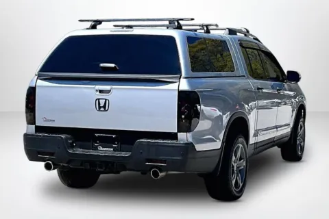 More photos of 2021 Honda Ridgeline RTL-E at Lakeside Automotive Group, MI