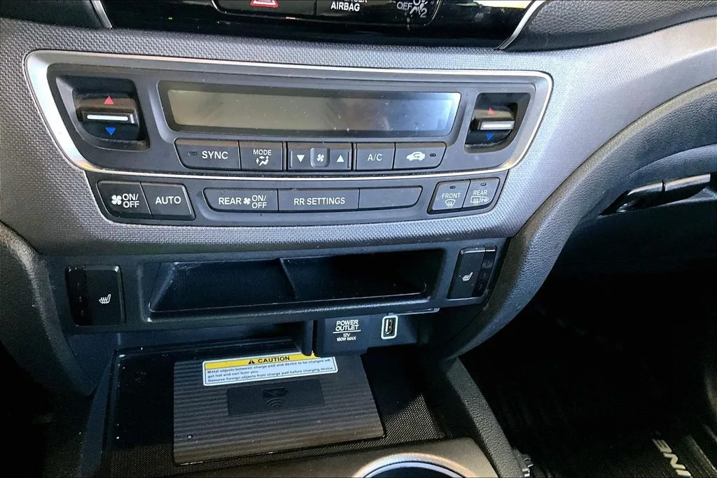 Honda Ridgeline photo 16