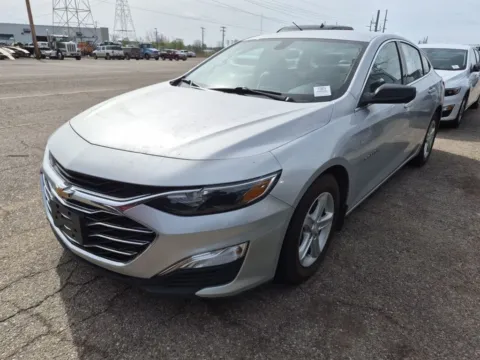 Silver 2021 Chevrolet Malibu LS for sale in Spring Lake, MI