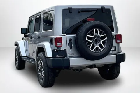 More photos of 2017 Jeep Wrangler Unlimited Sahara at Lakeside Automotive Group, MI