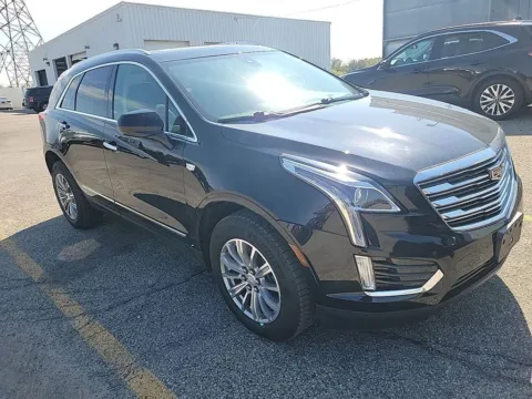 More photos of 2019 Cadillac XT5 Luxury at Lakeside Automotive Group, MI