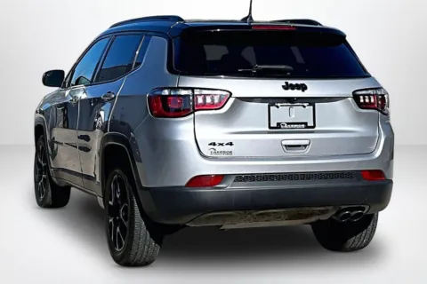 More photos of 2022 Jeep Compass Latitude at Lakeside Automotive Group, MI