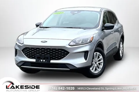 Silver 2022 Ford Escape SE for sale in Spring Lake, MI