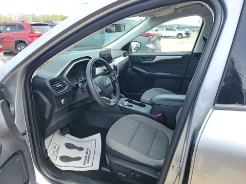 More photos of 2022 Ford Escape SE at Lakeside Automotive Group, MI