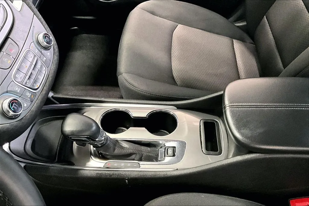 Chevrolet Malibu photo 18