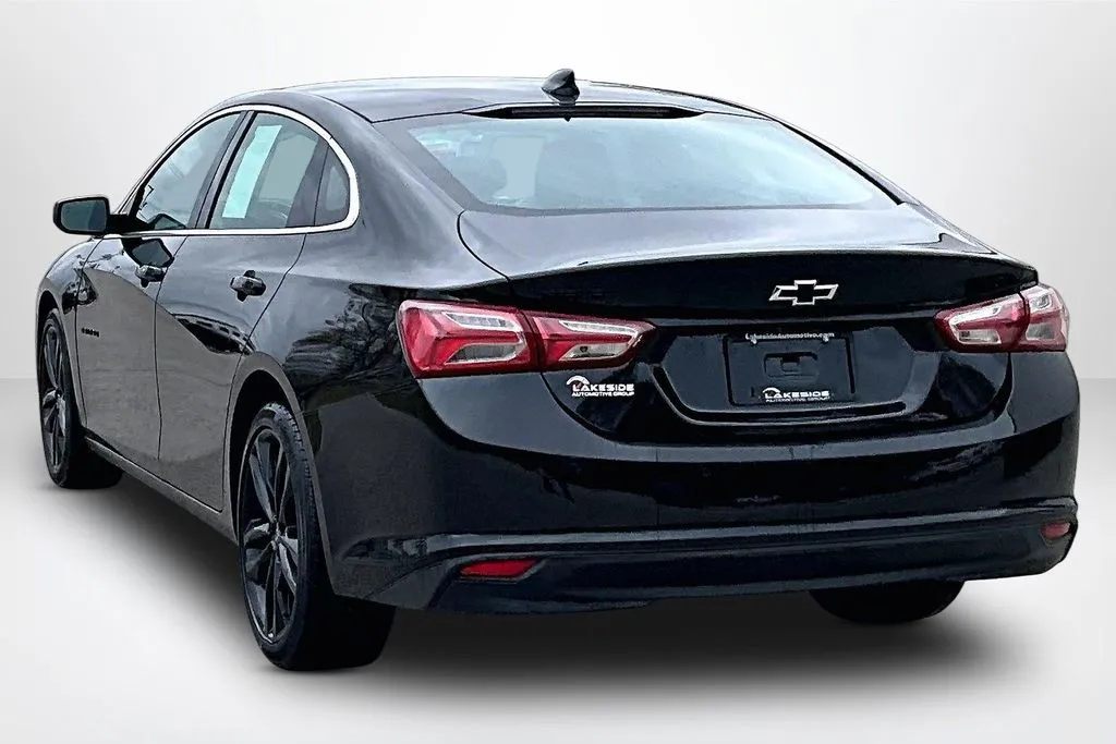 Chevrolet Malibu photo 4