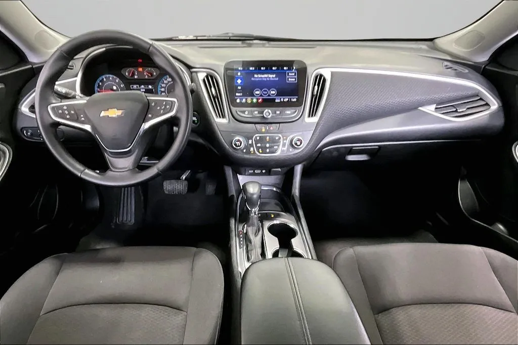 Chevrolet Malibu photo 7